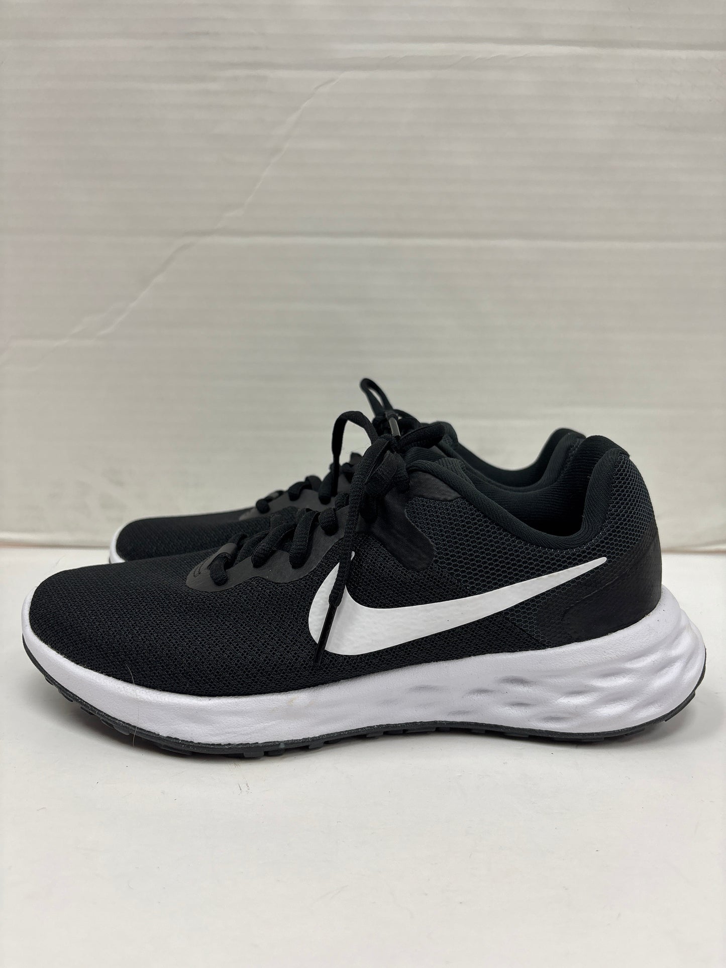 Shoes Athletic By Nike In Black, Size: 7