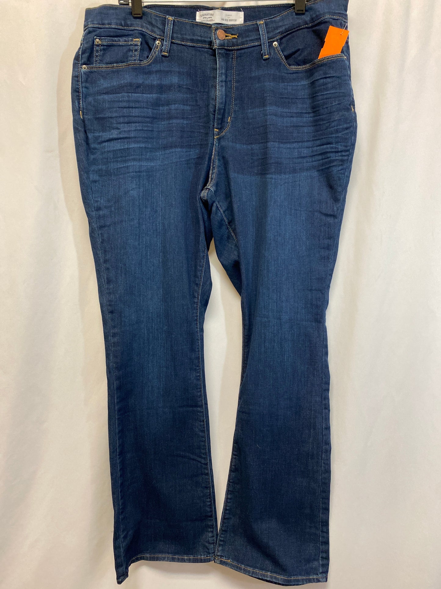 Jeans Boot Cut By Levis In Blue, Size: 18