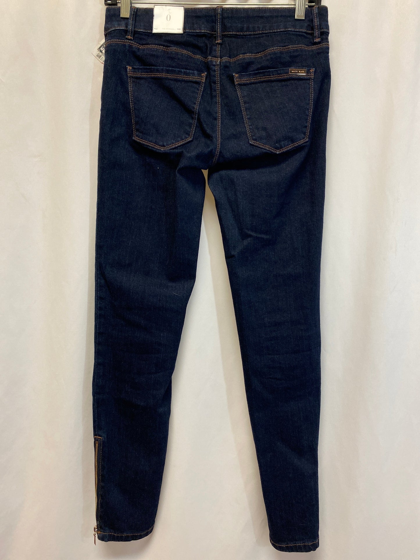 Jeans Skinny By White House Black Market In White Denim, Size: 0