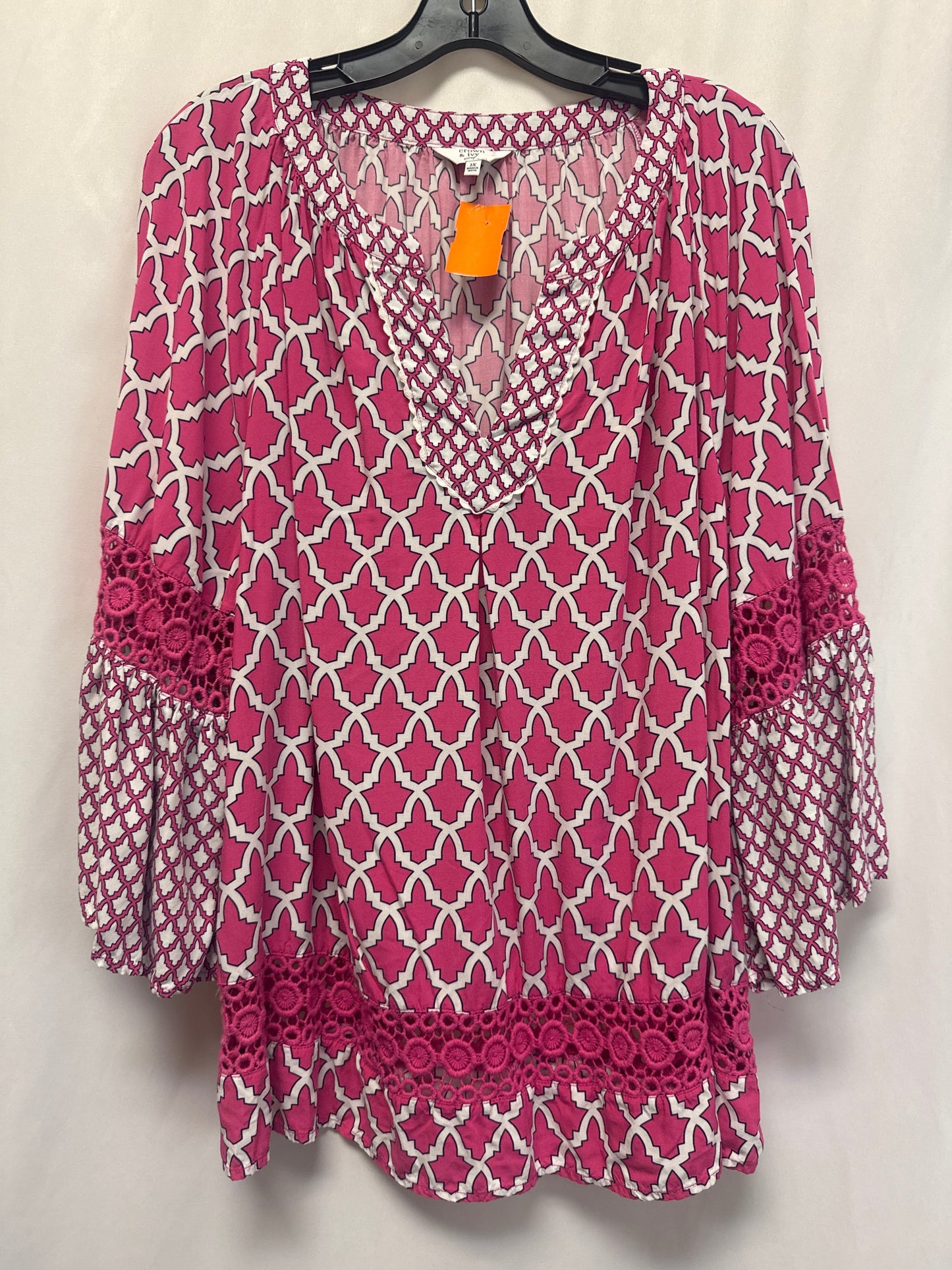 Top Long Sleeve By Crown And Ivy In Pink, Size: 2x