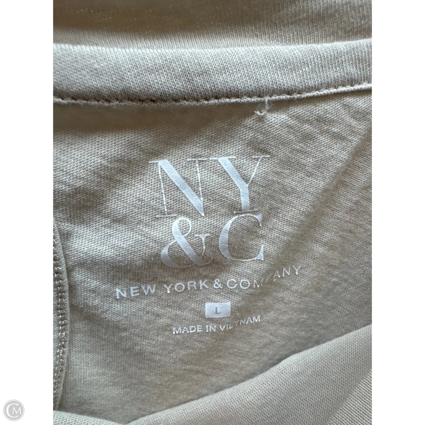 Top Short Sleeve By New York And Co In Beige, Size: L
