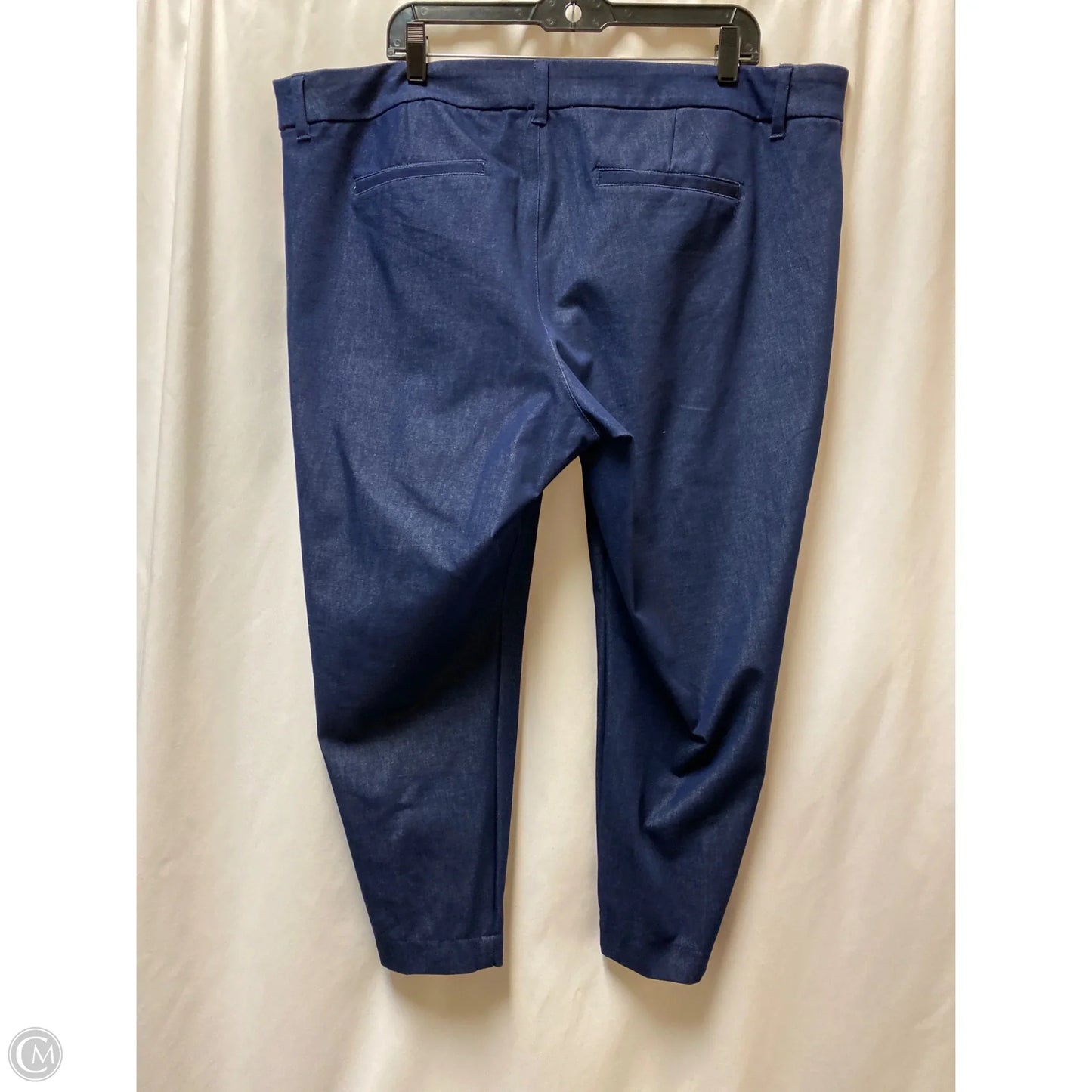 Capris By Old Navy In Blue Denim, Size: 20