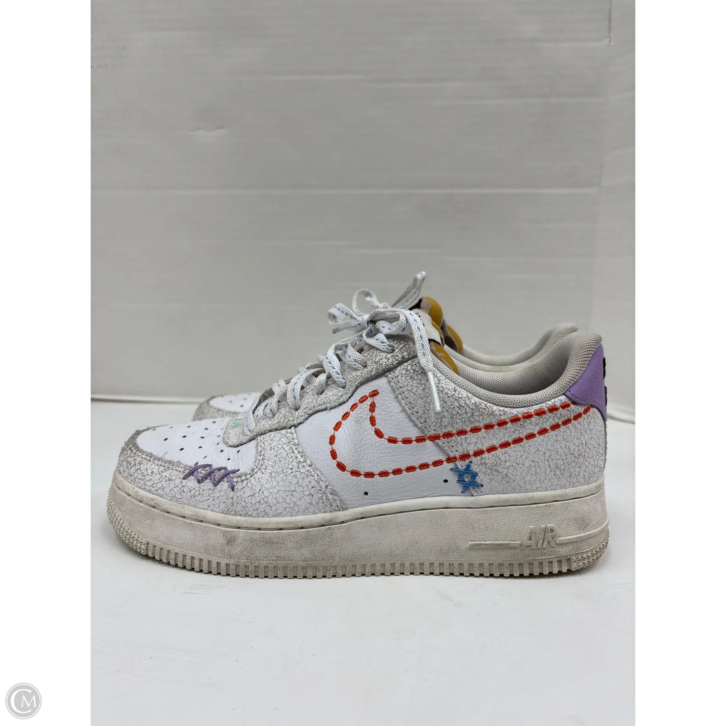 Shoes Flats By Nike In White, Size: 7.5