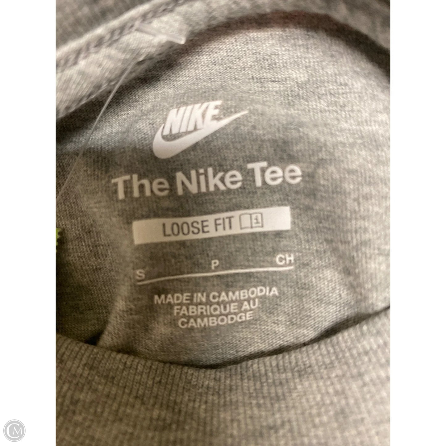 Athletic Top Short Sleeve By Nike In Grey, Size: S