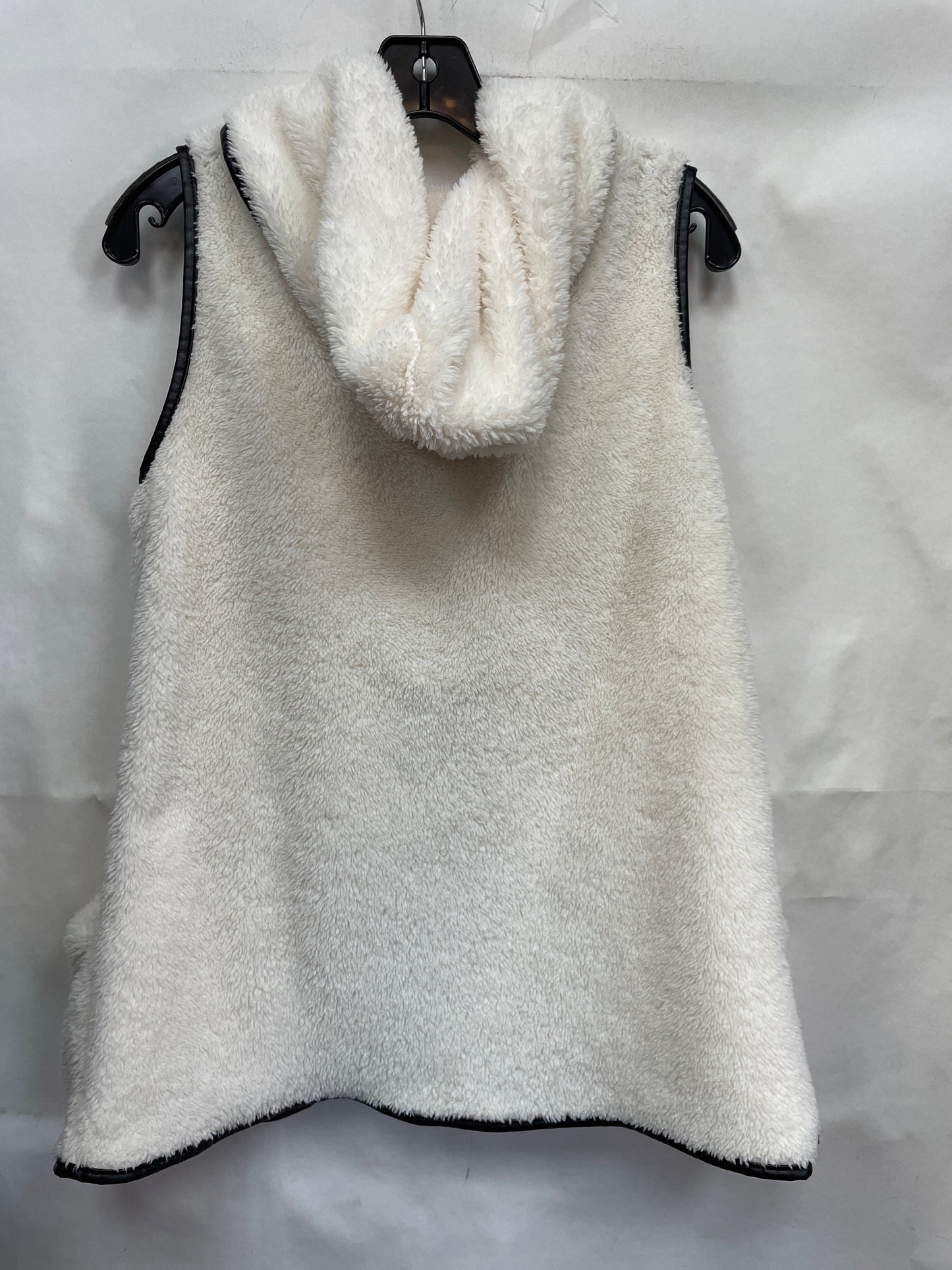 Vest Faux Fur & Sherpa By Blush  Size: L