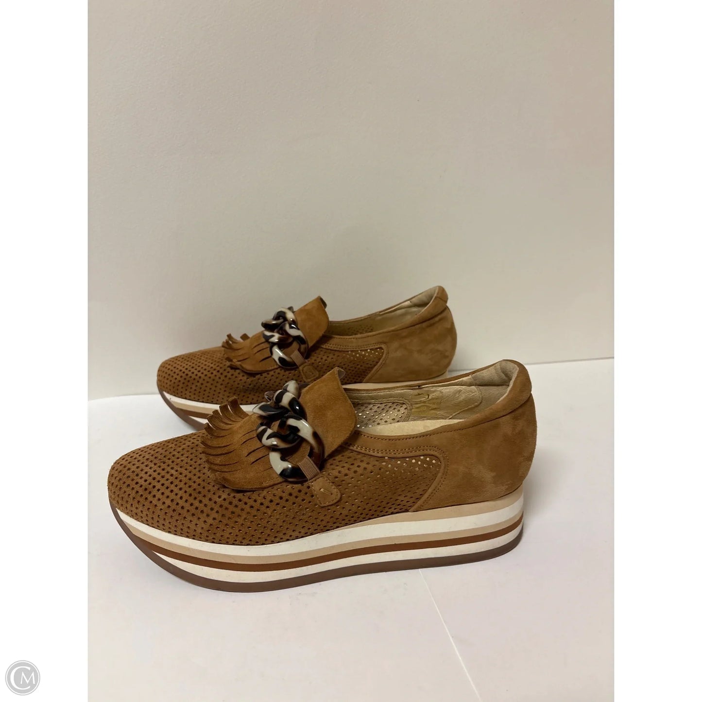 Shoes Sneakers By Cma In Beige, Size: 9.5