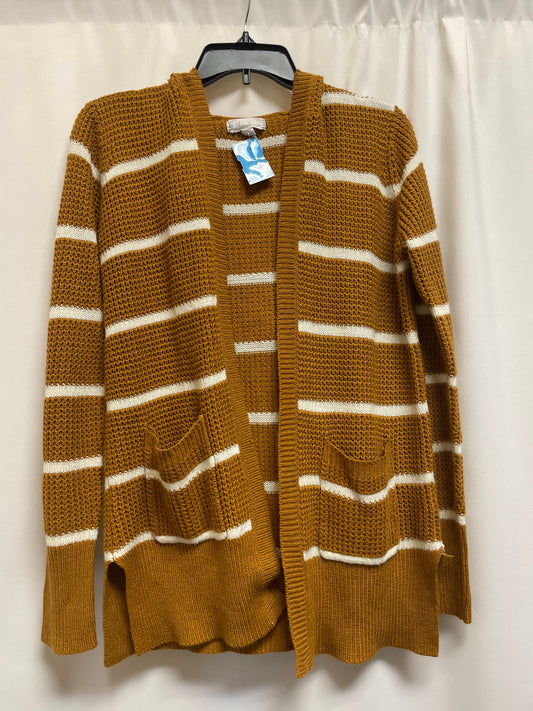 Sweater Cardigan By Clothes Mentor  Size: M