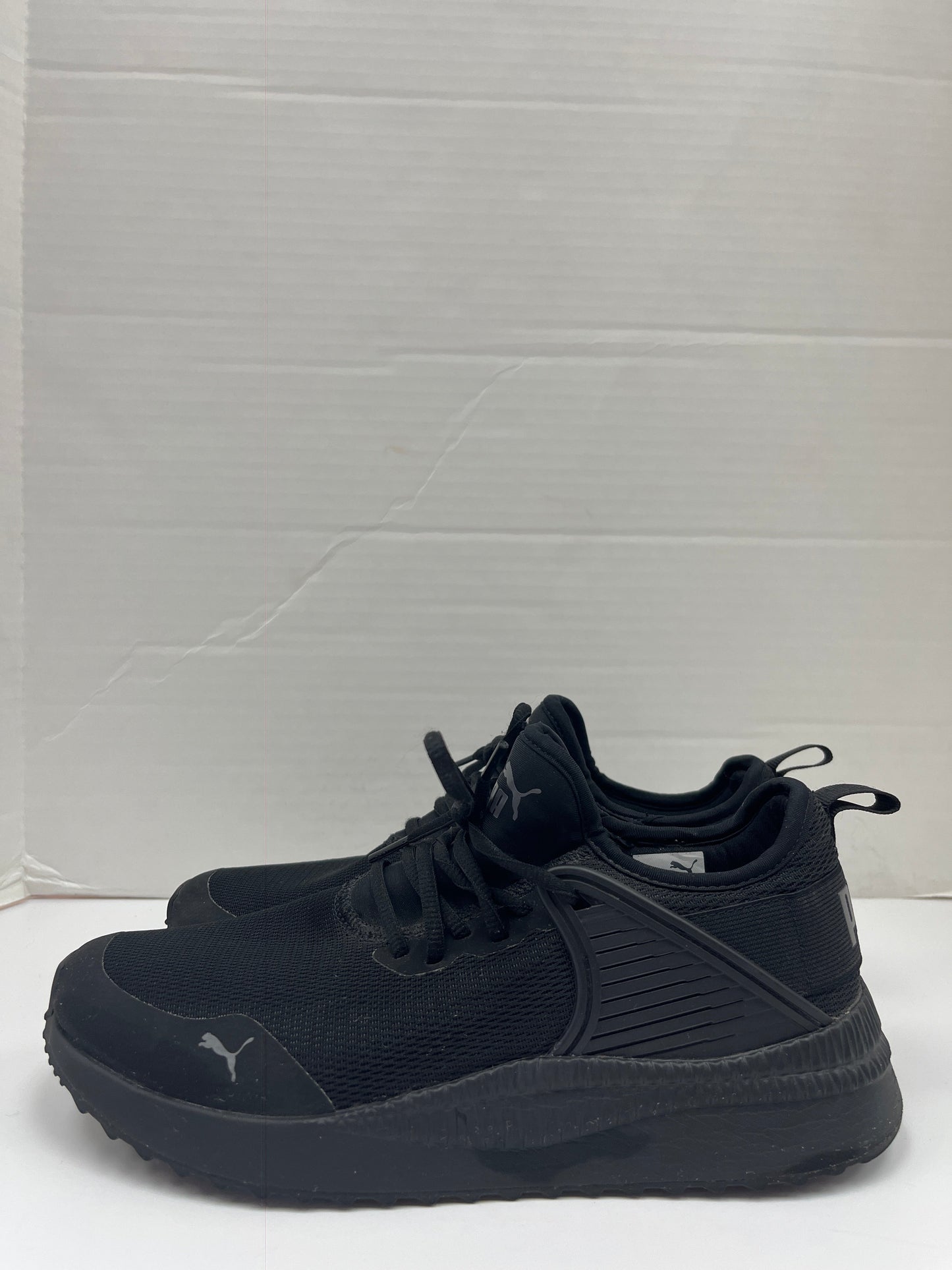 Shoes Athletic By Puma  Size: 8.5