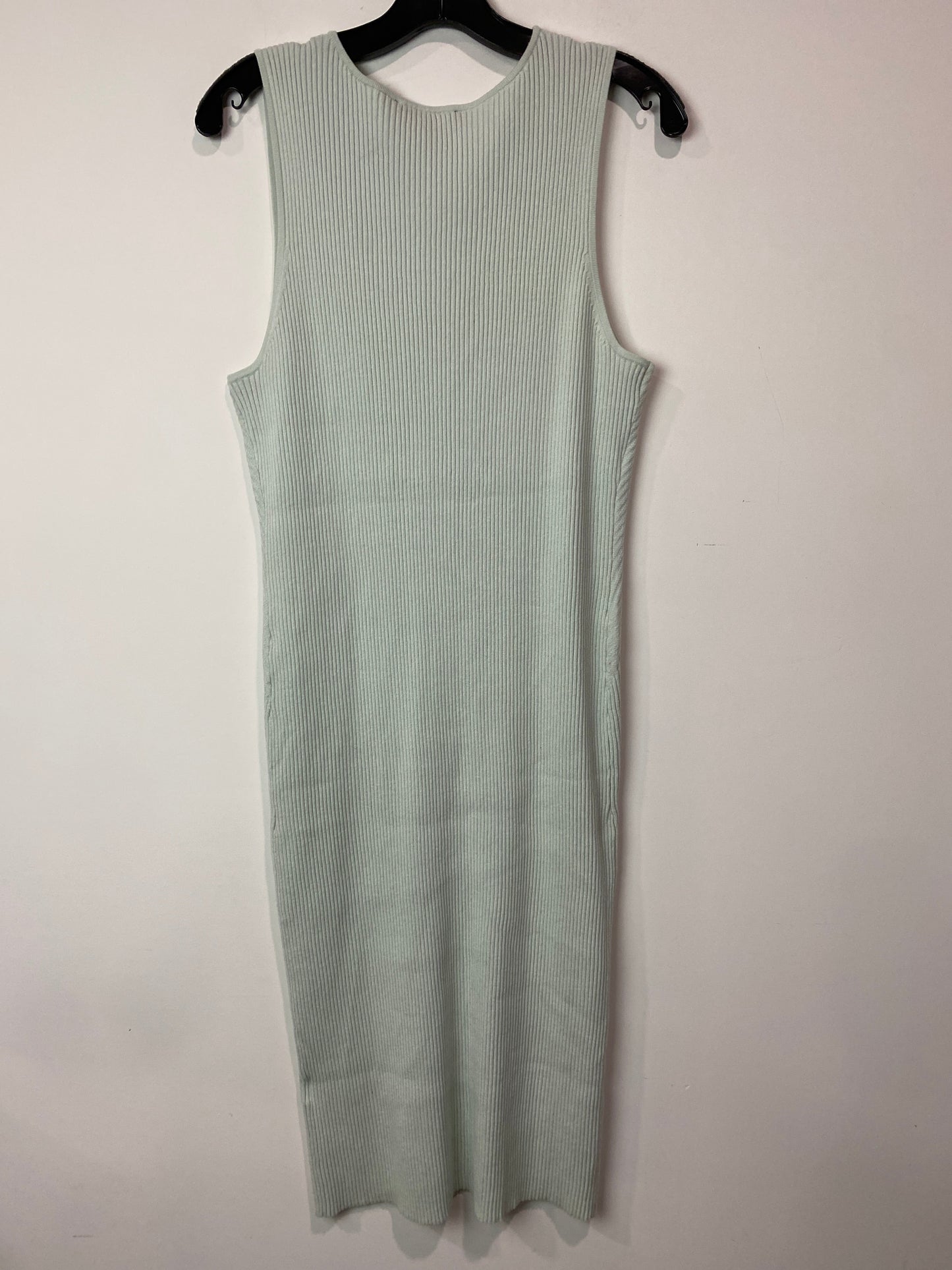 Dress Casual Midi By Express  Size: L