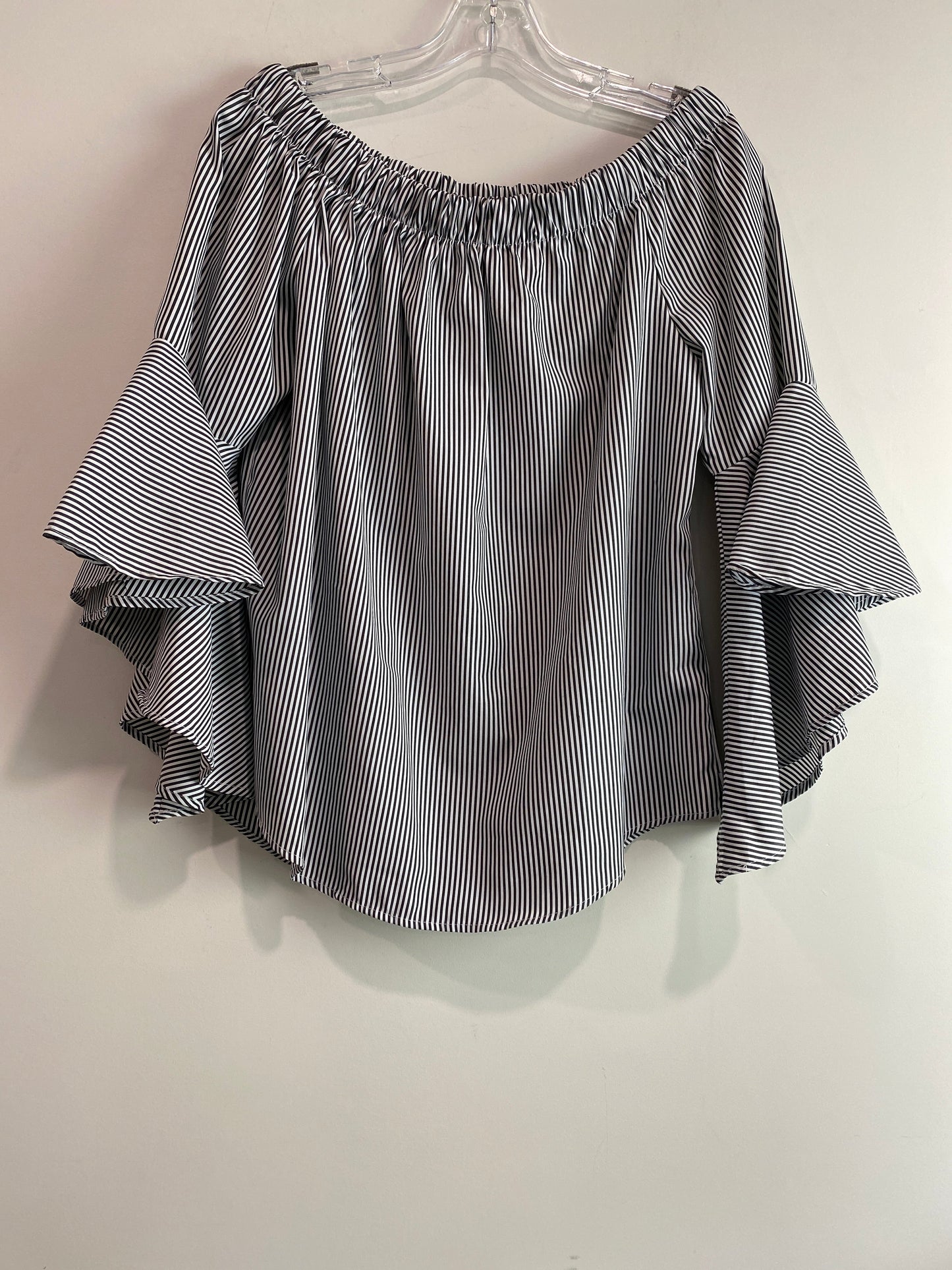 Top 3/4 Sleeve By Contro l. Size: L