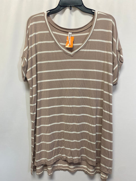 Top Short Sleeve By Zenana Outfitters  Size: Xl