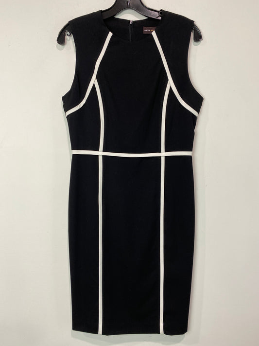 Dress Casual Midi By Dana Buchman  Size: M