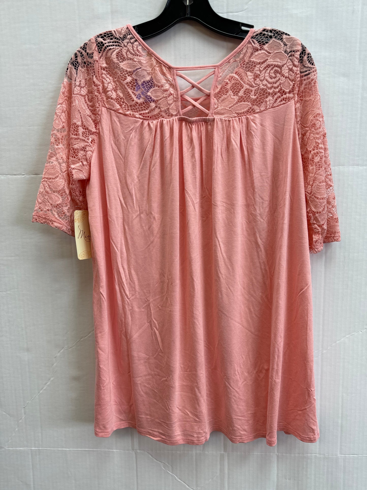 Top Short Sleeve By Misia  Size: L