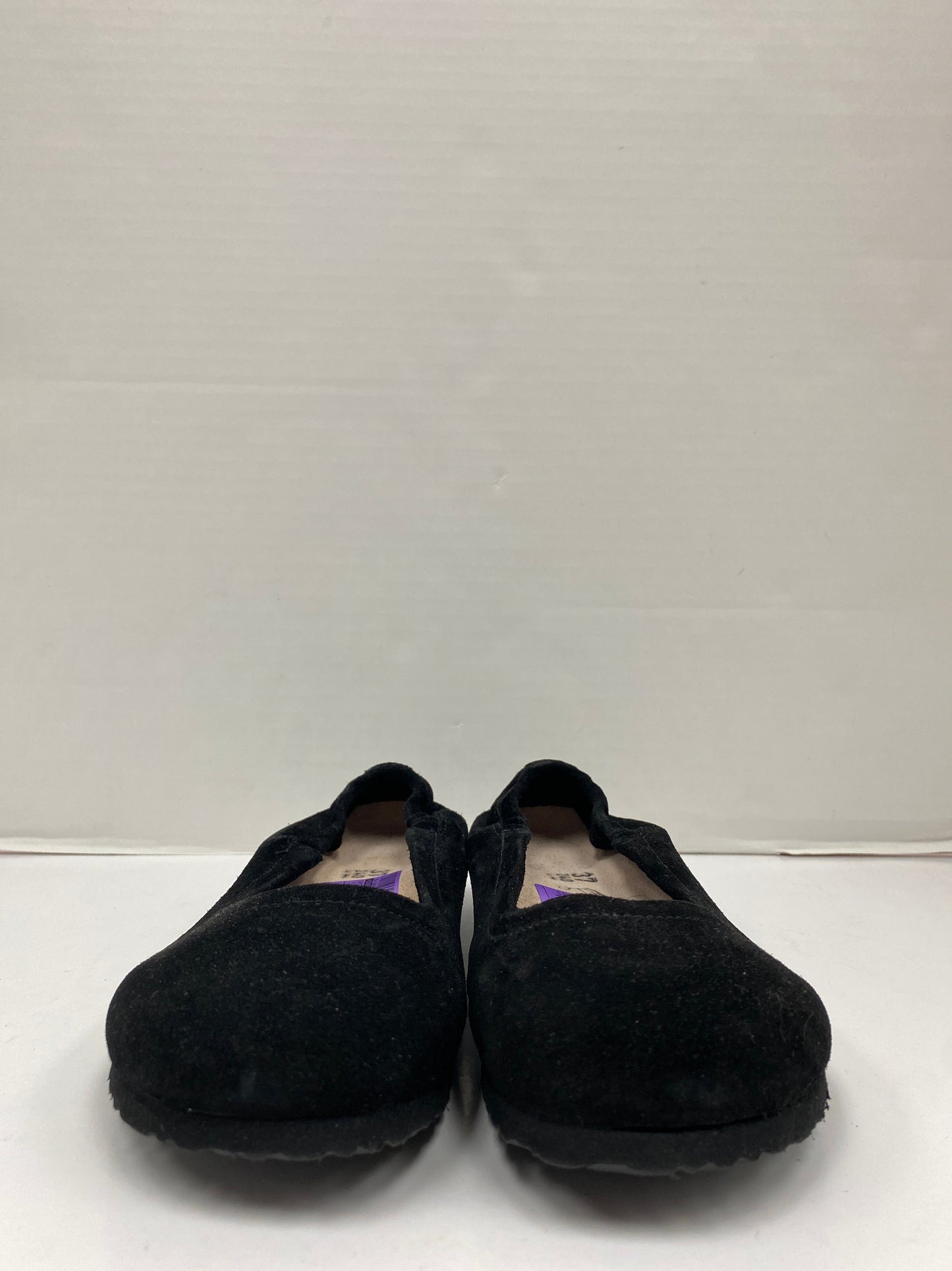 Shoes Flats By Birkenstock  Size: 6