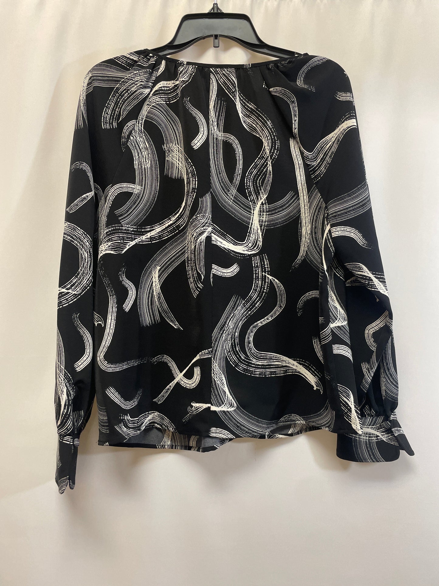 Black Top Long Sleeve Nine West, Size M