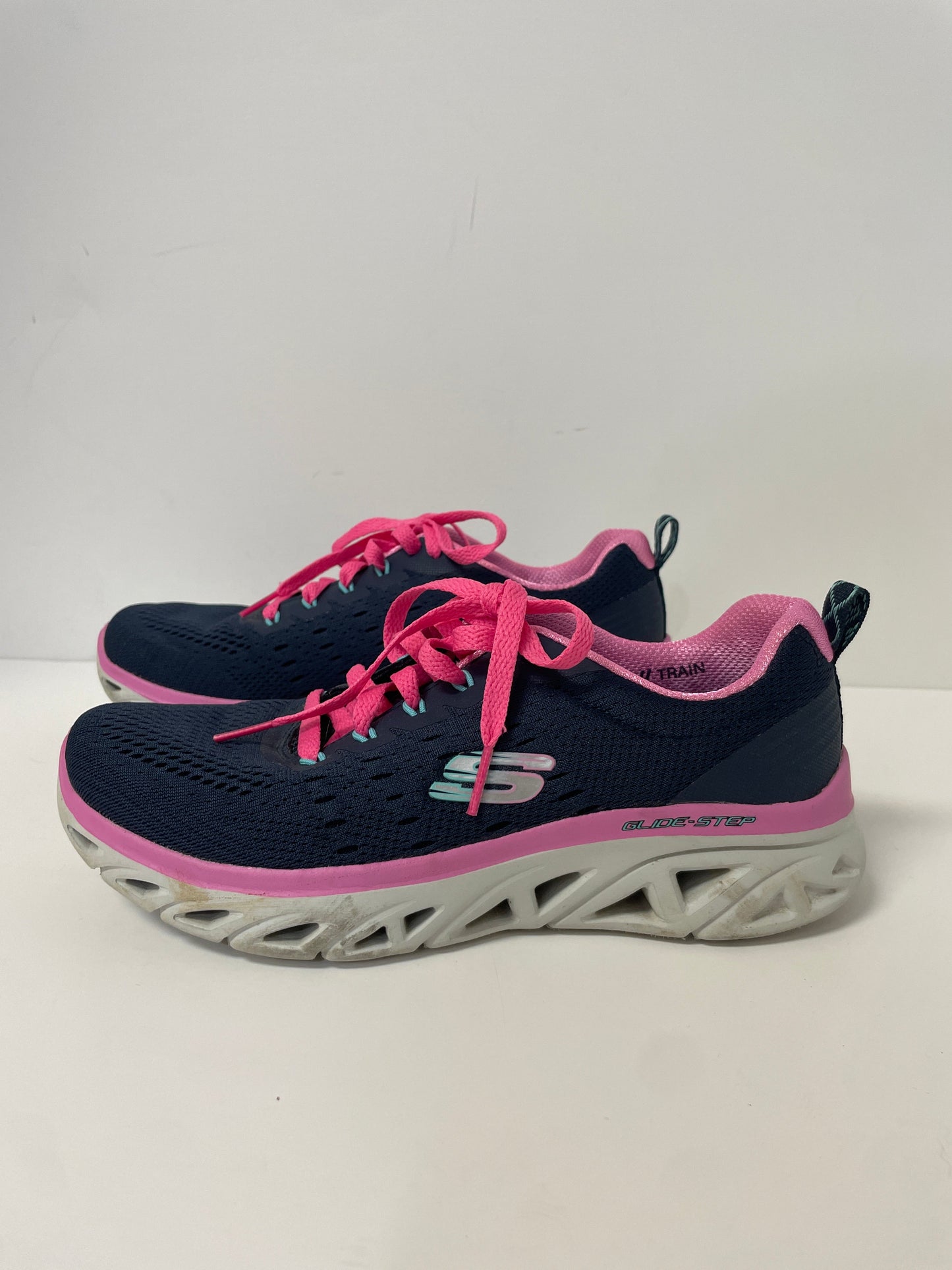 Navy Shoes Athletic Skechers, Size 7.5