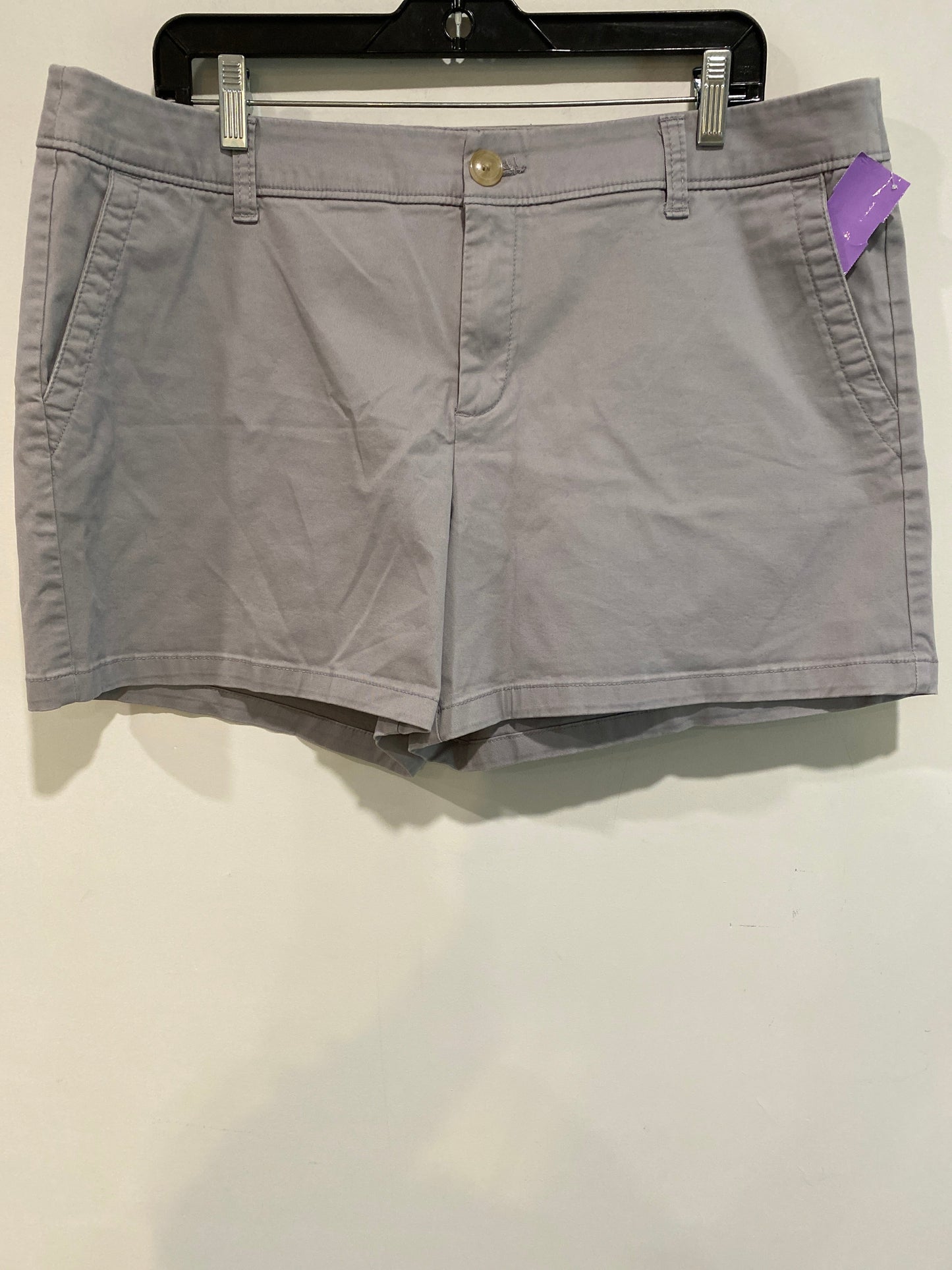 Grey Shorts Liz Claiborne, Size 16