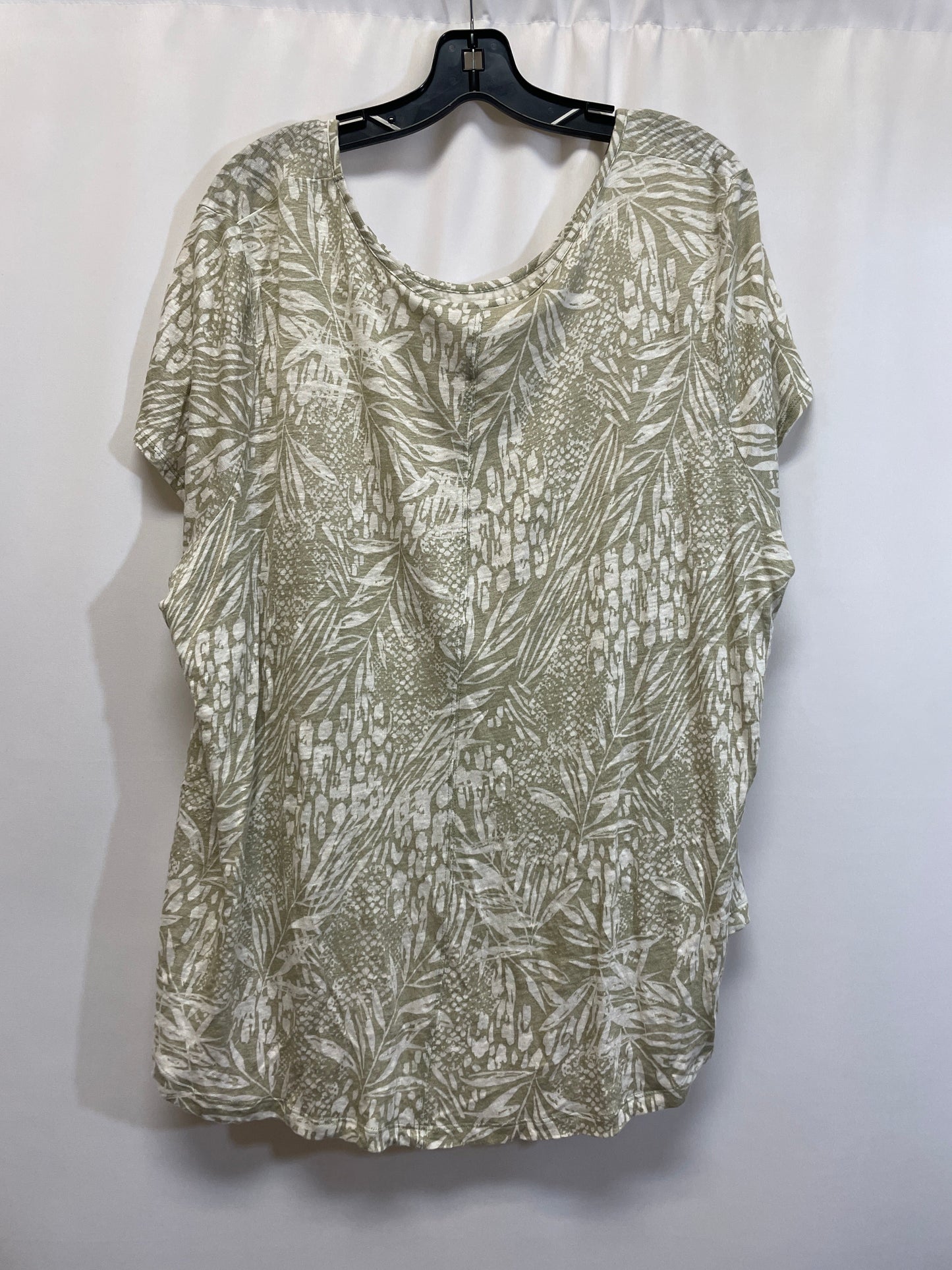 Green Top Short Sleeve Christian Siriano, Size 3x