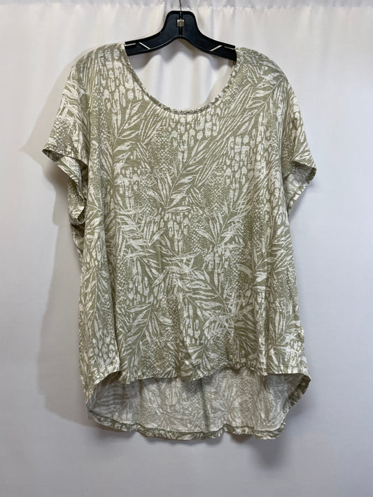 Green Top Short Sleeve Christian Siriano, Size 3x