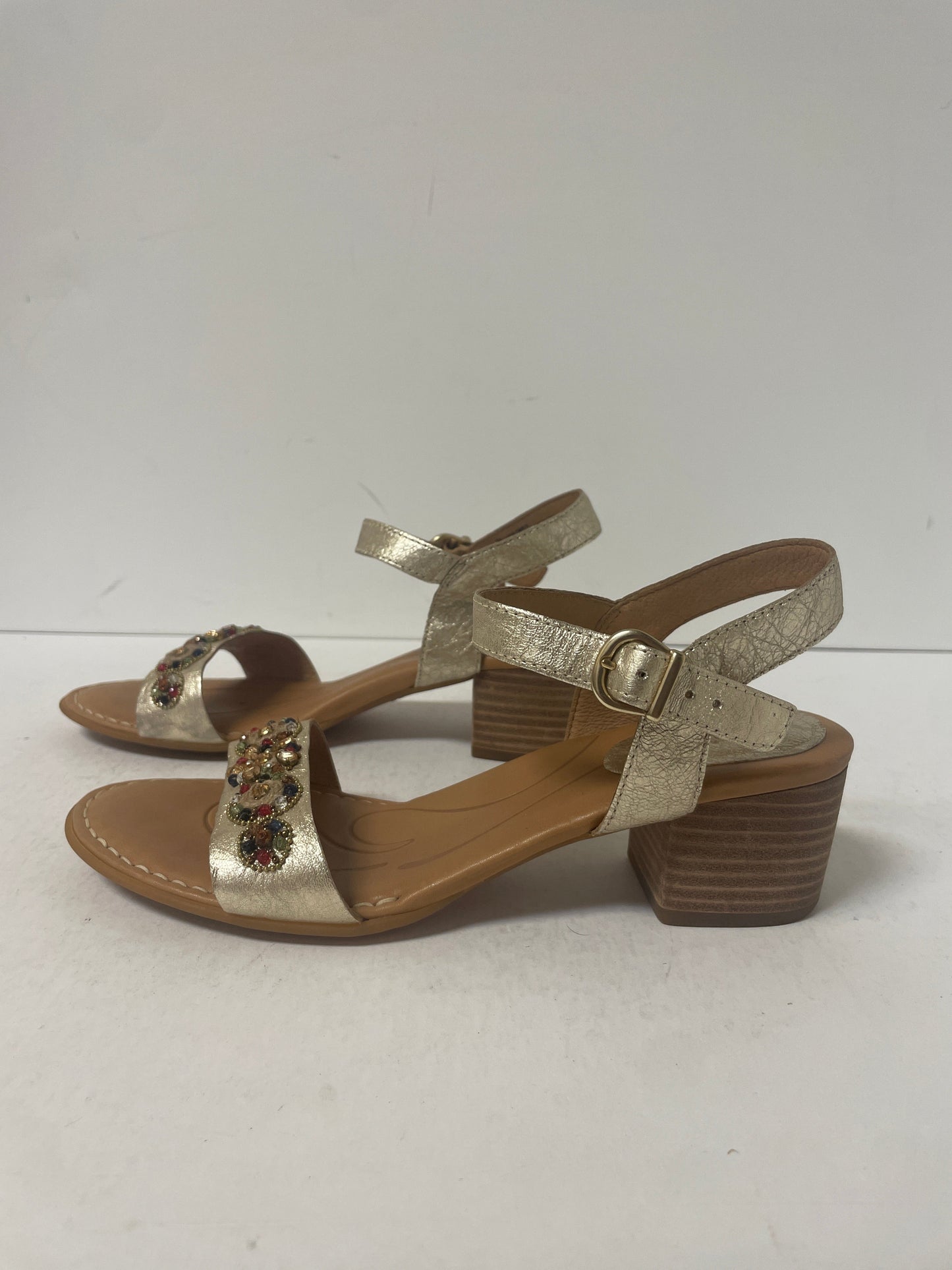 Gold Sandals Heels Block Born, Size 8