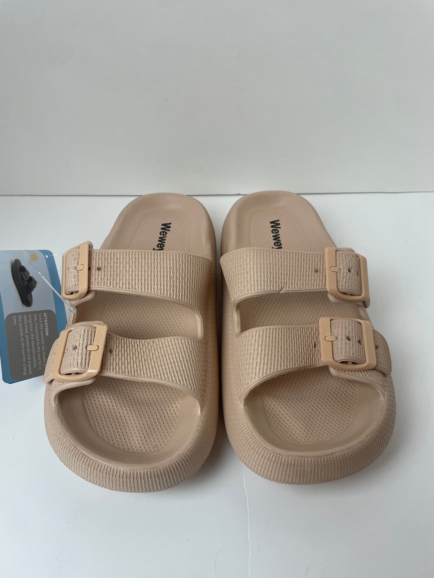 Beige Sandals Flip Flops Clothes Mentor, Size 7.5