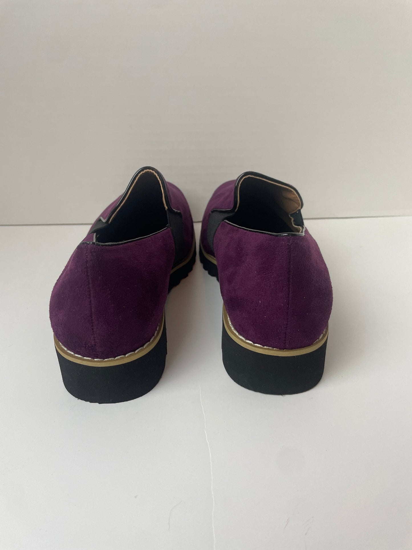 Purple Shoes Flats Clothes Mentor, Size 7