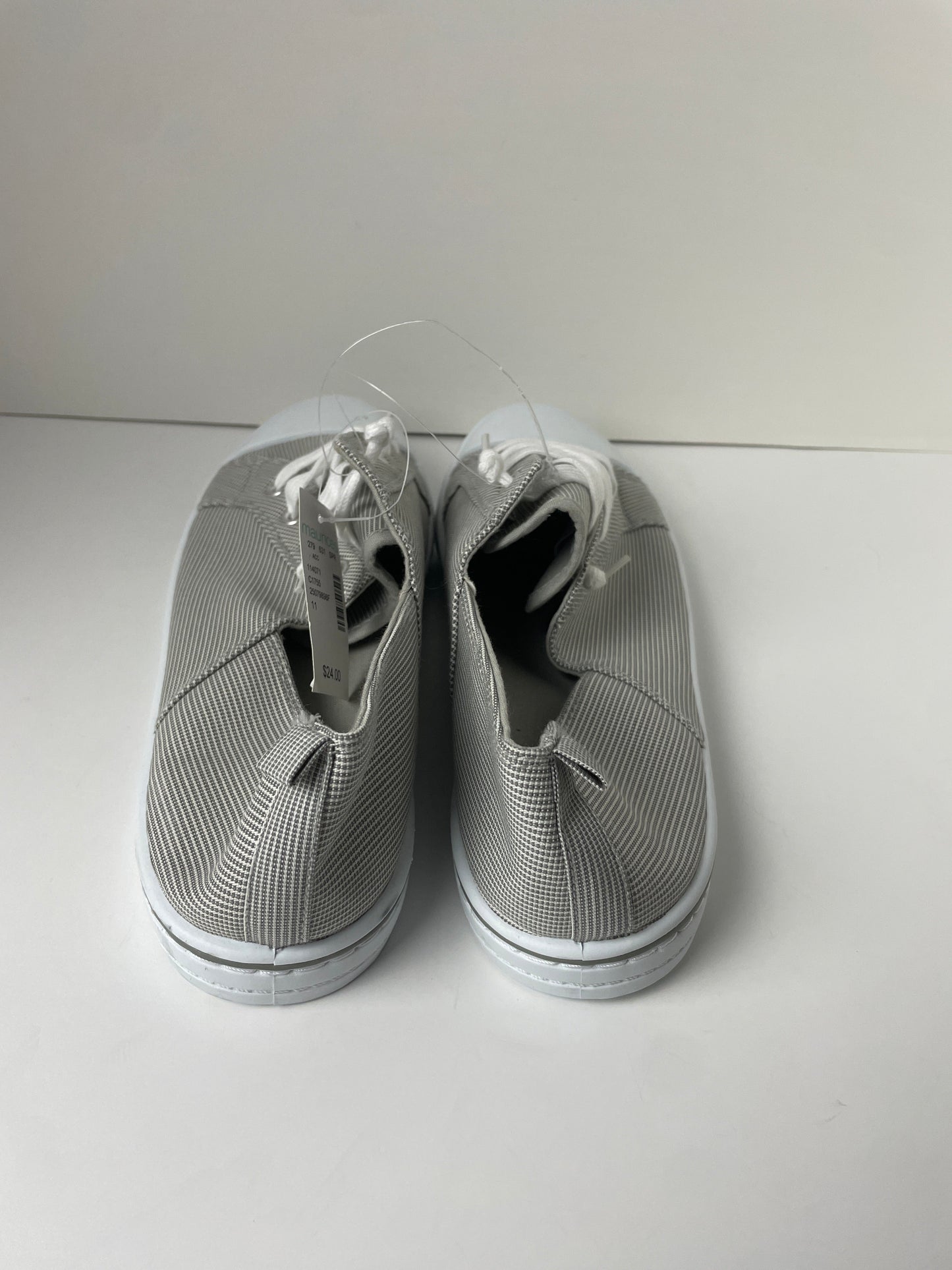 Grey Shoes Sneakers Maurices, Size 11