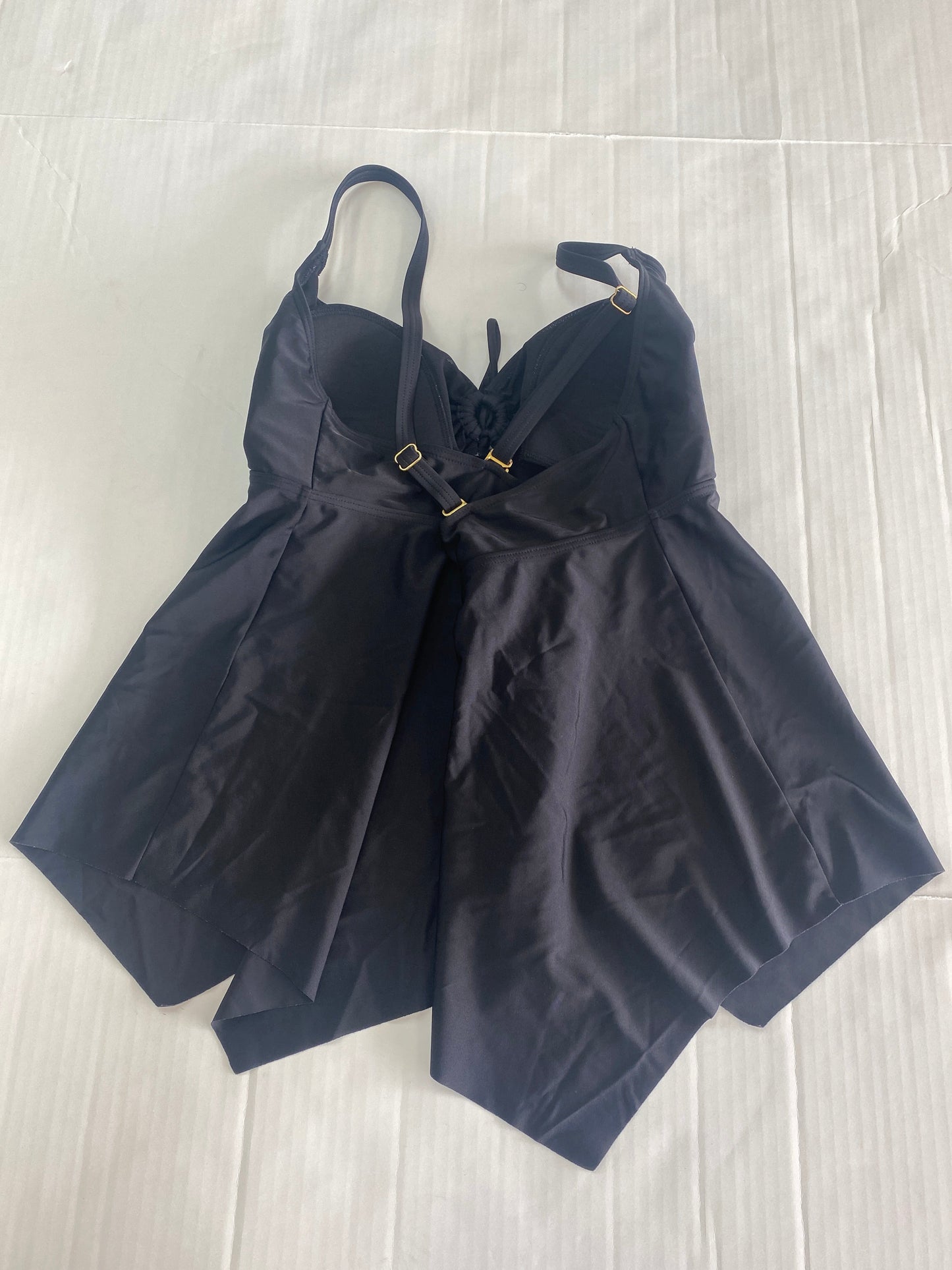 Black Swimsuit Top Clothes Mentor, Size L