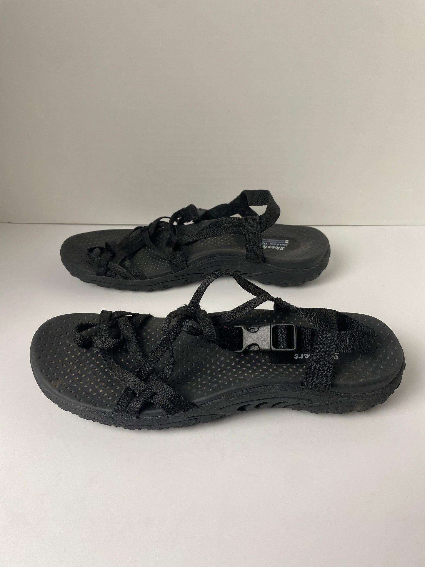 Black Sandals Flats Skechers, Size 9