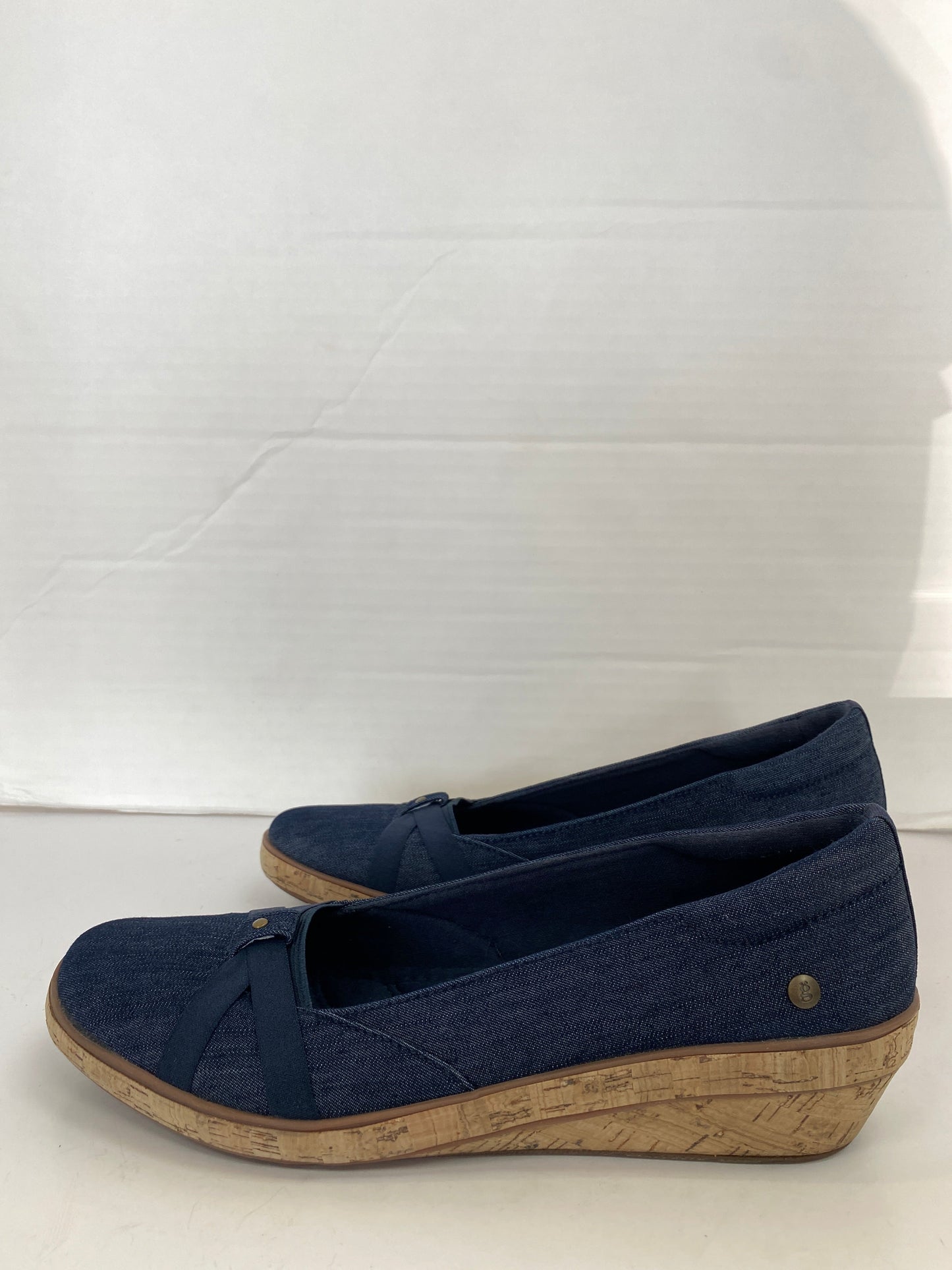 Blue Shoes Flats Grasshoppers, Size 9