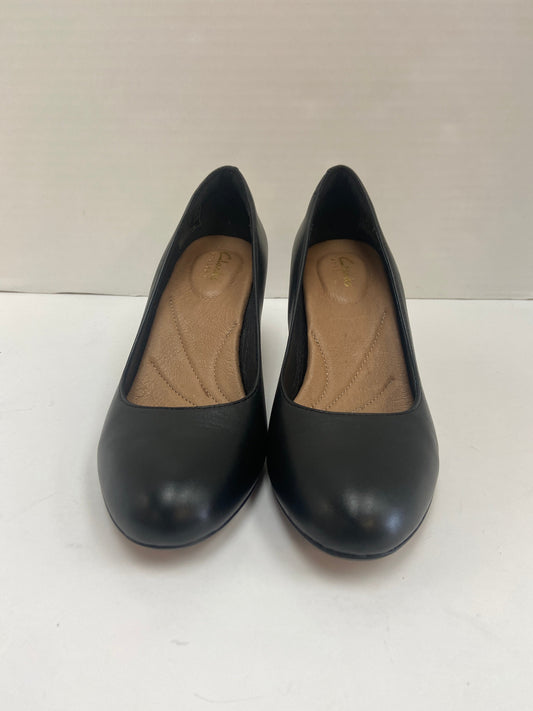 Shoes Heels Kitten By Clarks In Black, Size: 6.5