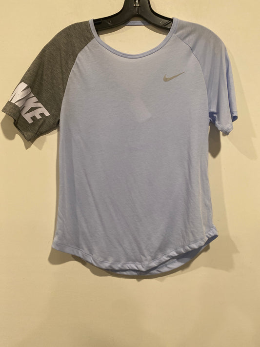 Athletic Top Short Sleeve By Nike In Blue, Size: S