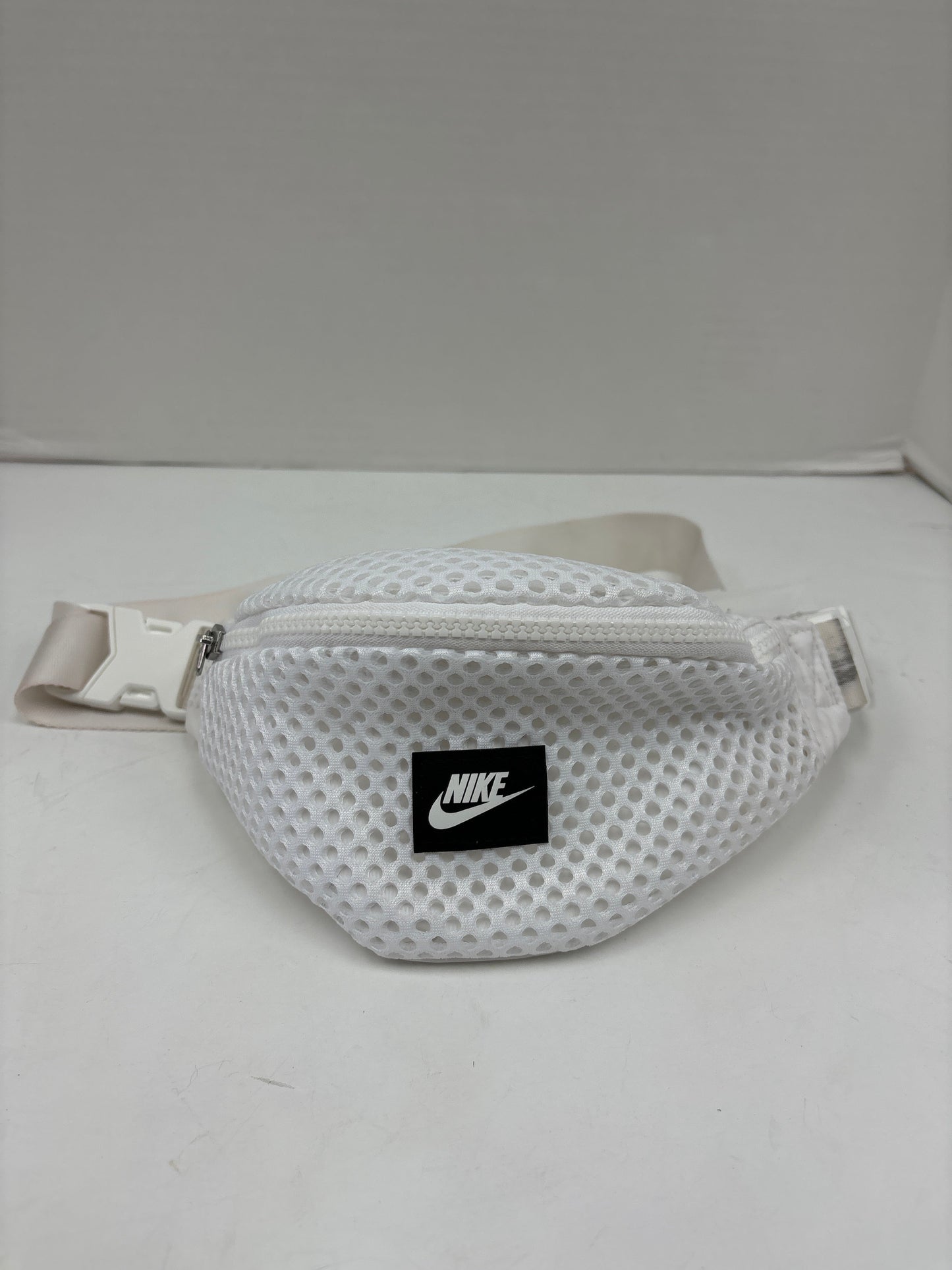 Belt Bag By Nike, Size: Small