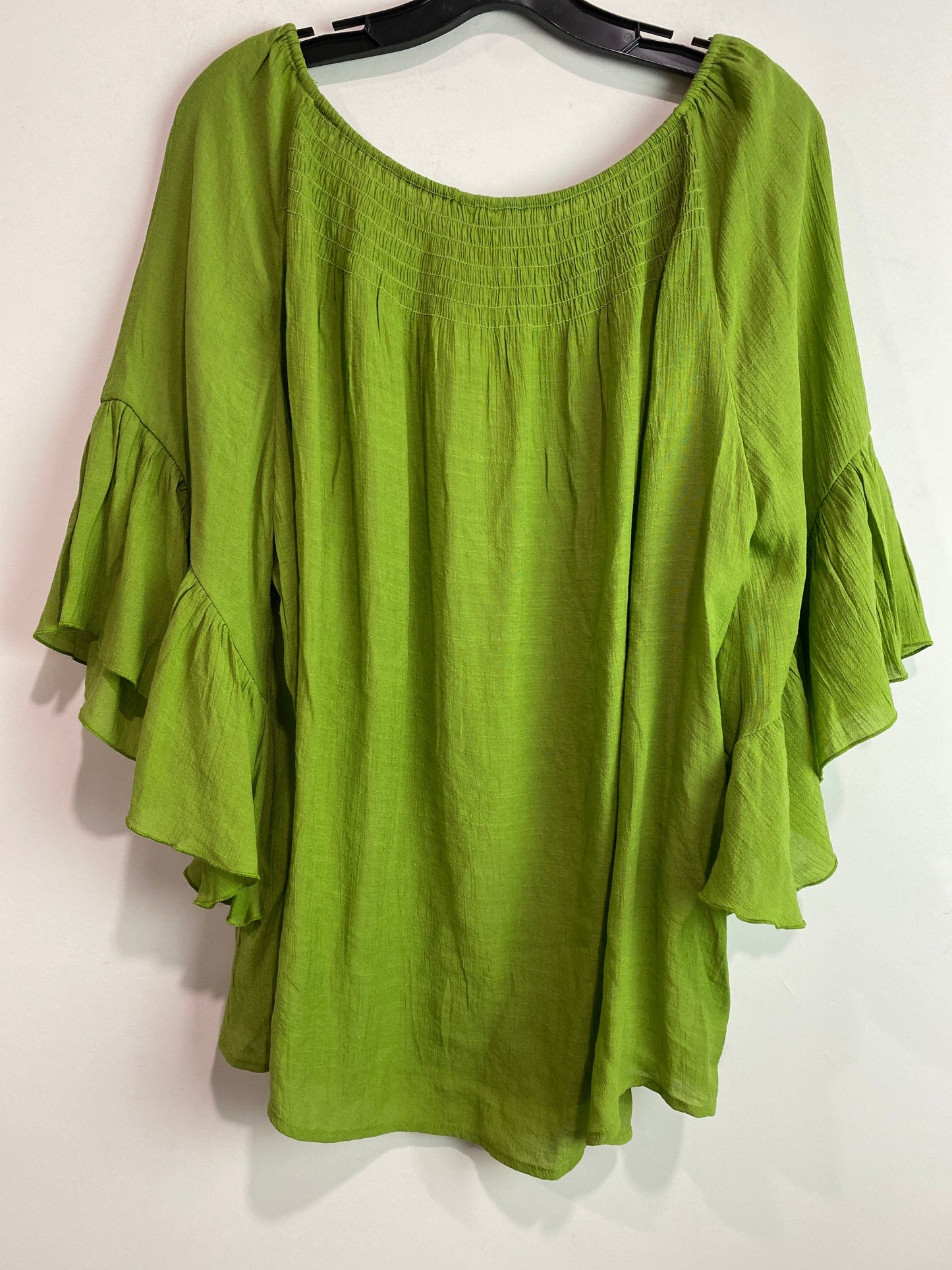 Top 3/4 Sleeve By Cato In Green, Size: Xl