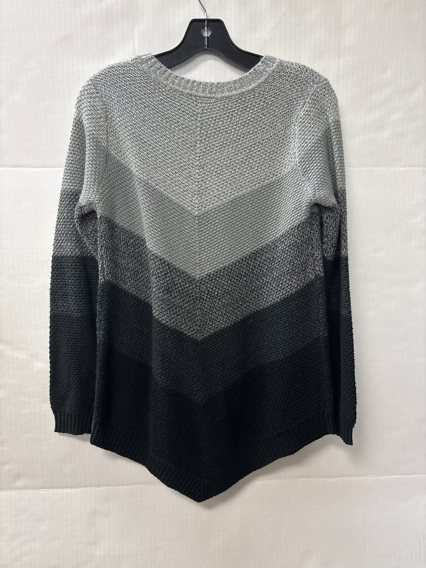 Sweater By In Studio In Grey, Size: Petite  M