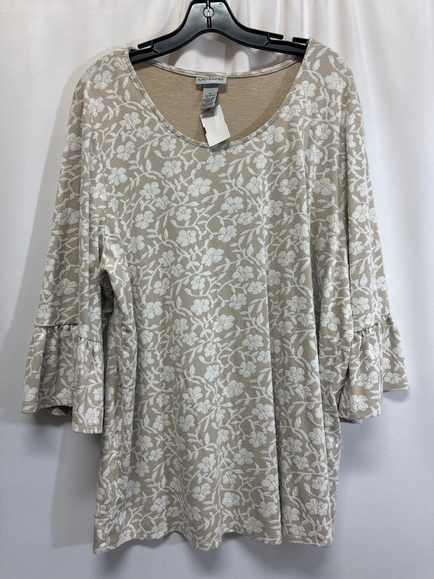 Top 3/4 Sleeve By Catherines In Beige, Size: 1x