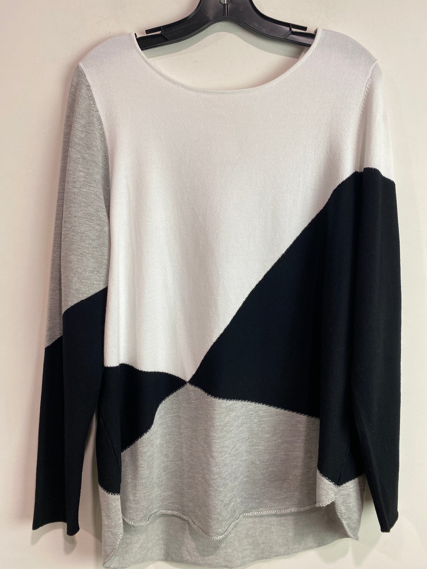 Sweater By Cmf In Black & White, Size: M