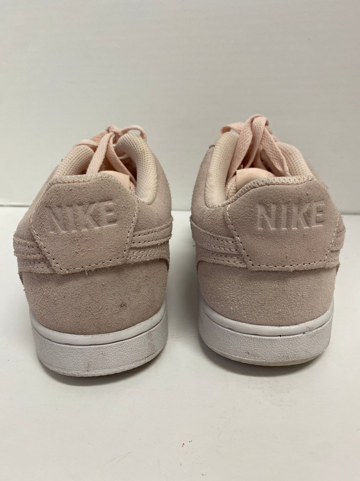 Shoes Sneakers By Nike In Pink, Size: 8.5