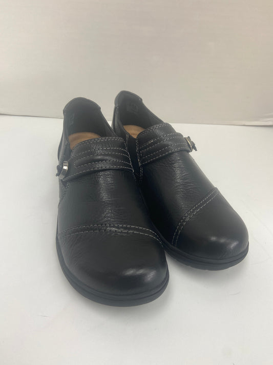 Shoes Flats By Clarks In Black, Size: 9