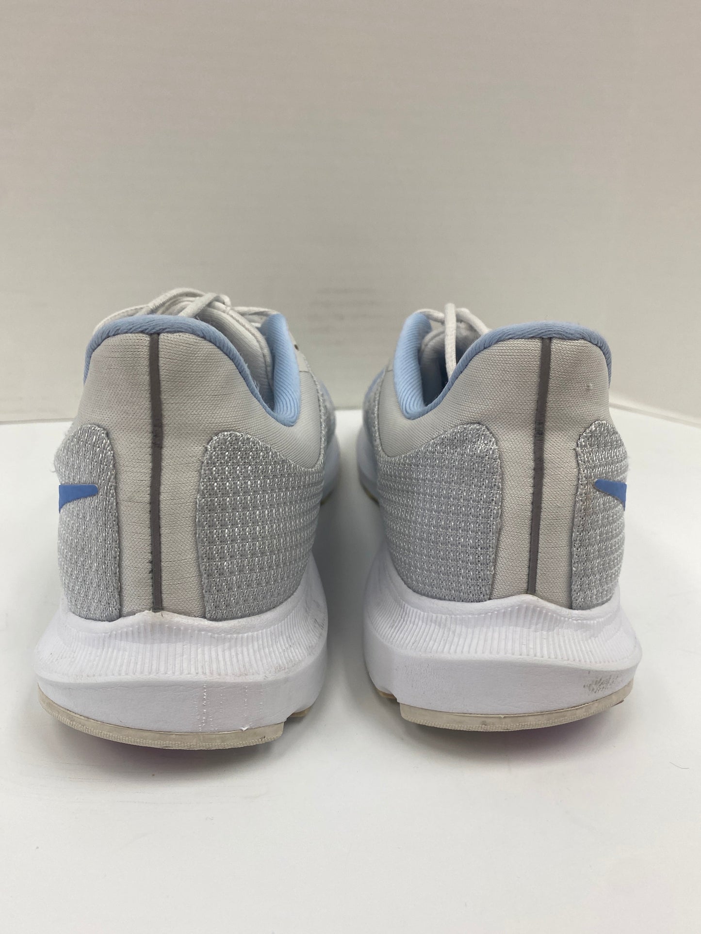 Shoes Athletic By Nike In Blue & White, Size: 11