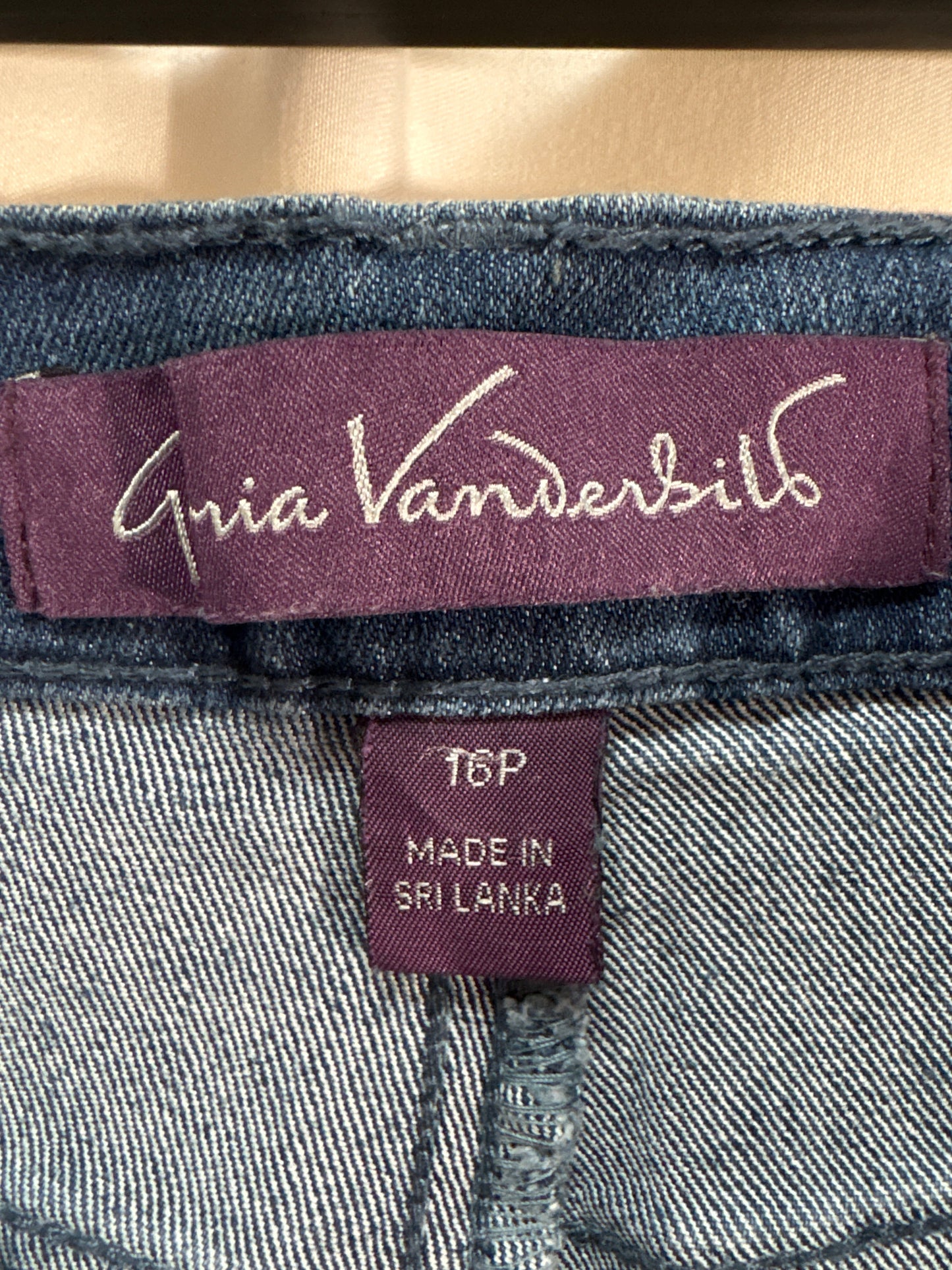 Jeans Straight By Gloria Vanderbilt In Blue Denim, Size: 16