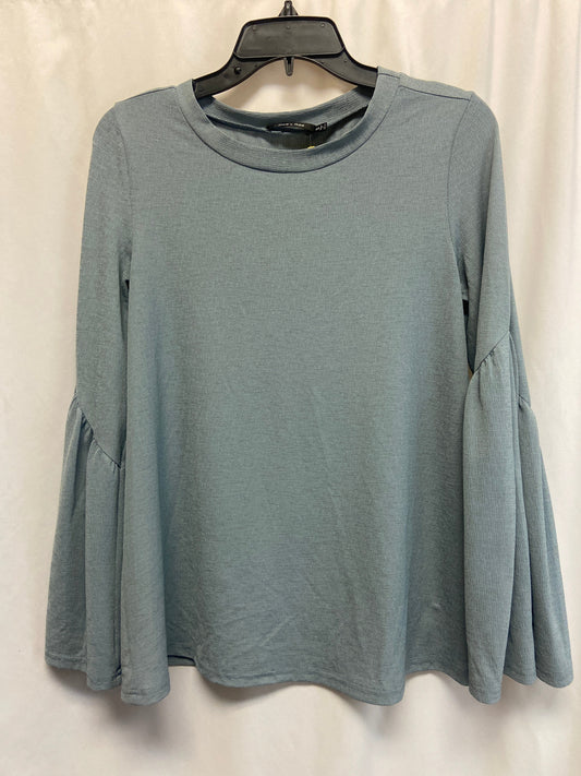 Top Long Sleeve By Doe & Rae In Blue, Size: S