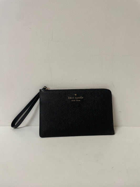 Wristlet Designer By Kate Spade, Size: Medium