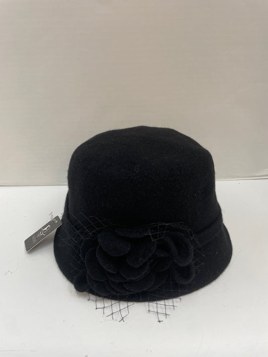 Hat Bucket By Clothes Mentor