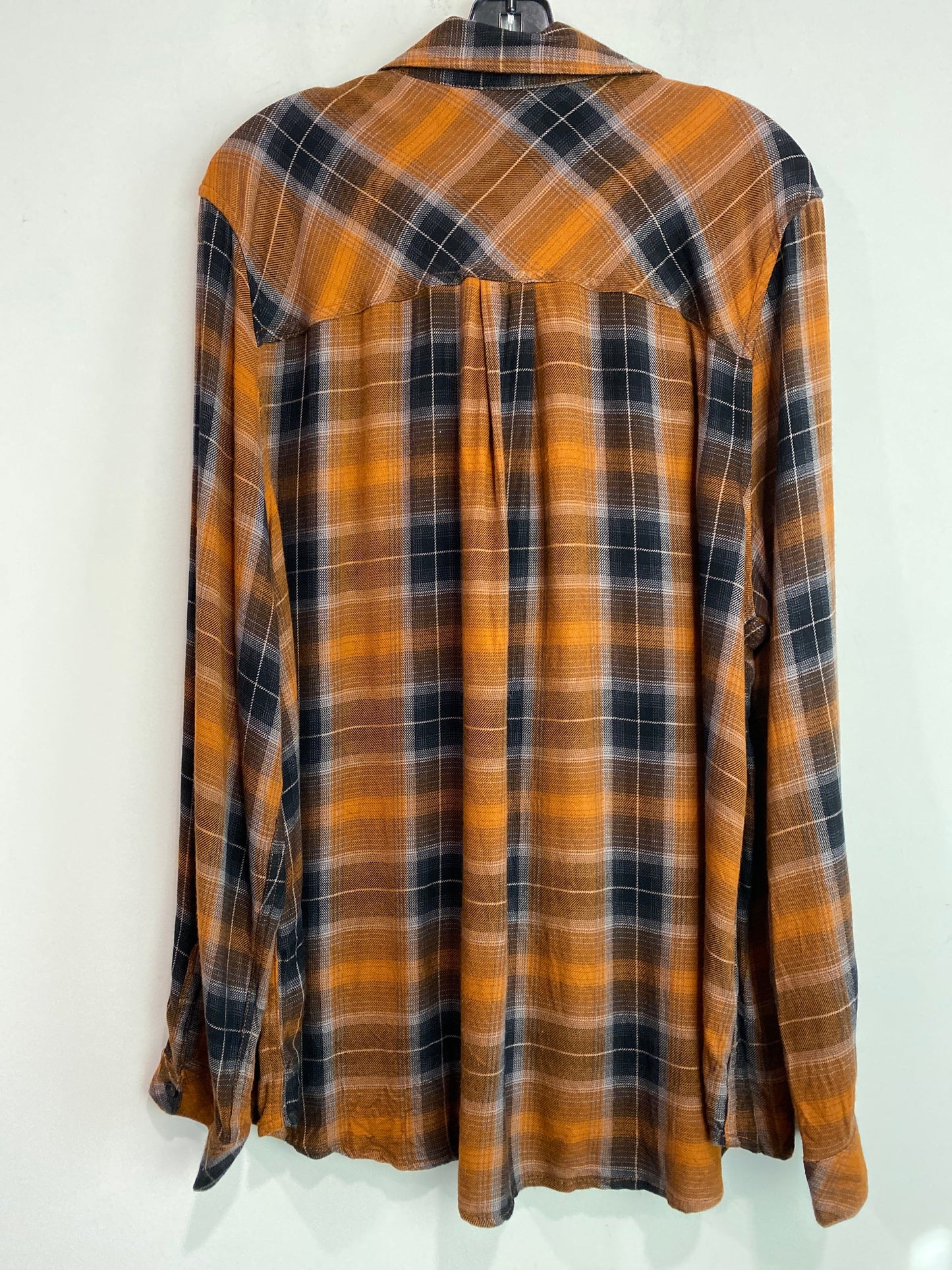 Top Long Sleeve By Clothes Mentor In Brown, Size: Xxl