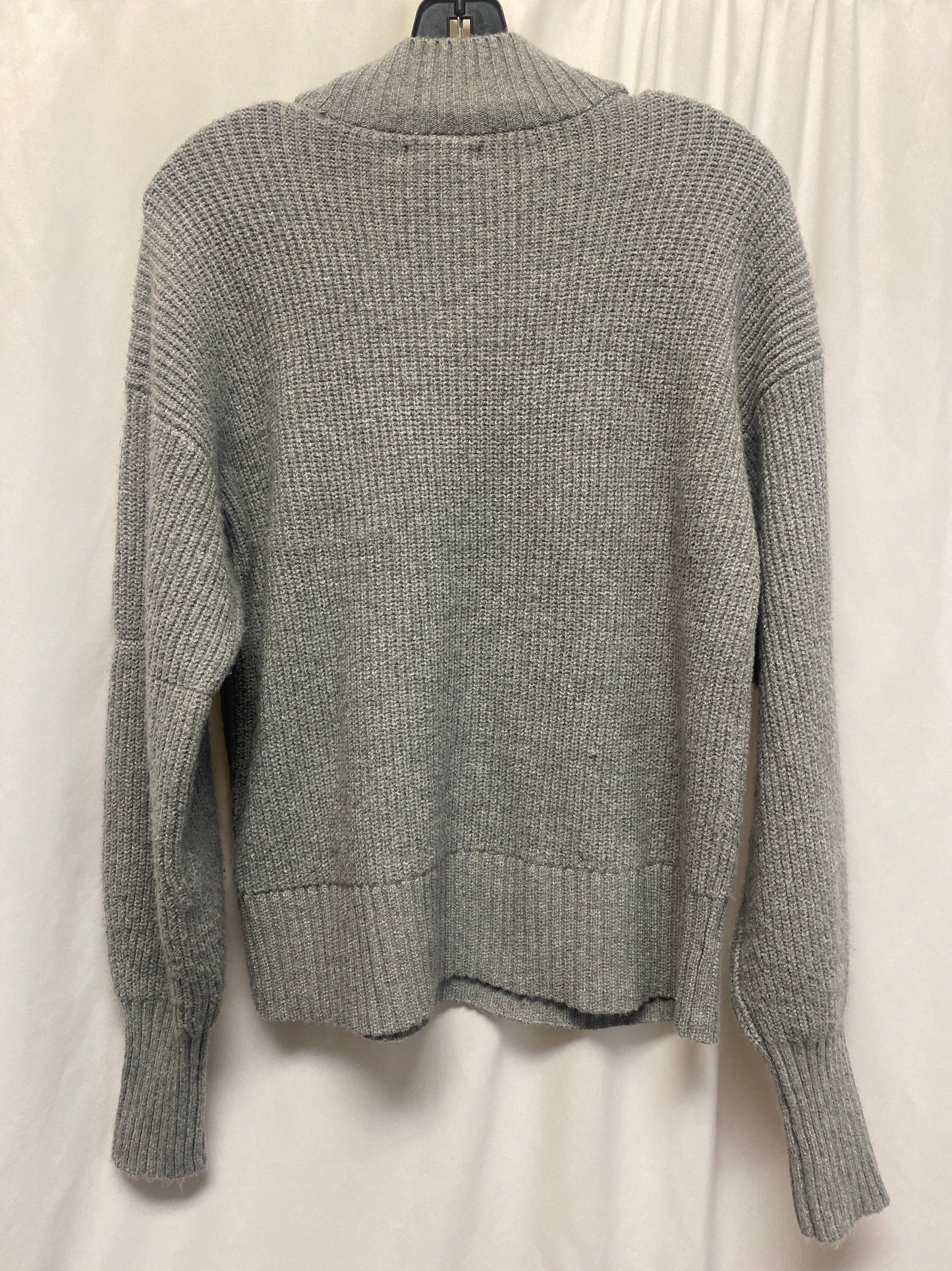 Sweater By Simply Vera In Grey, Size: M