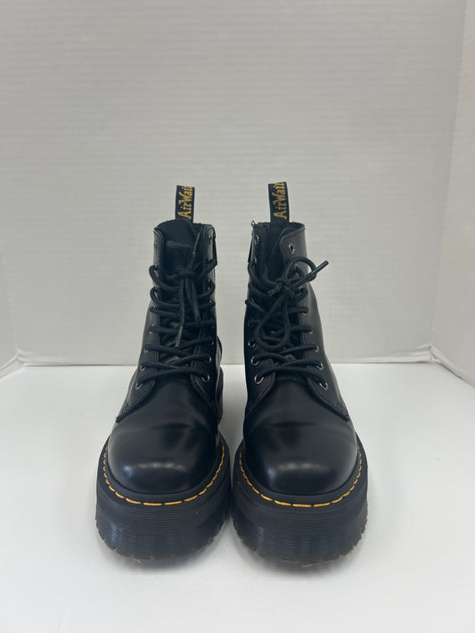 Boots Ankle Flats By Dr Martens In Black, Size: 7