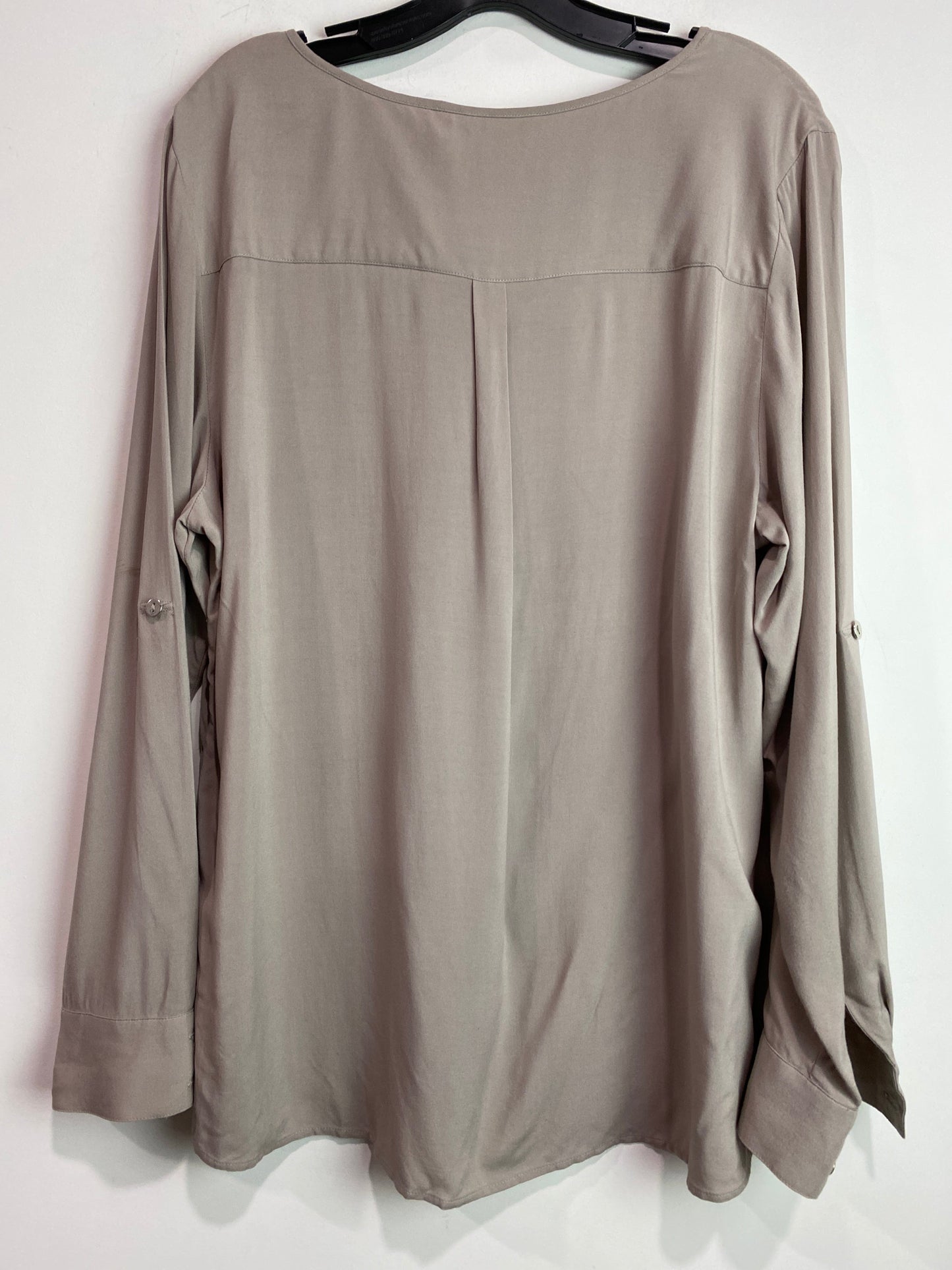 Top Long Sleeve By Soft Surroundings In Grey, Size: L