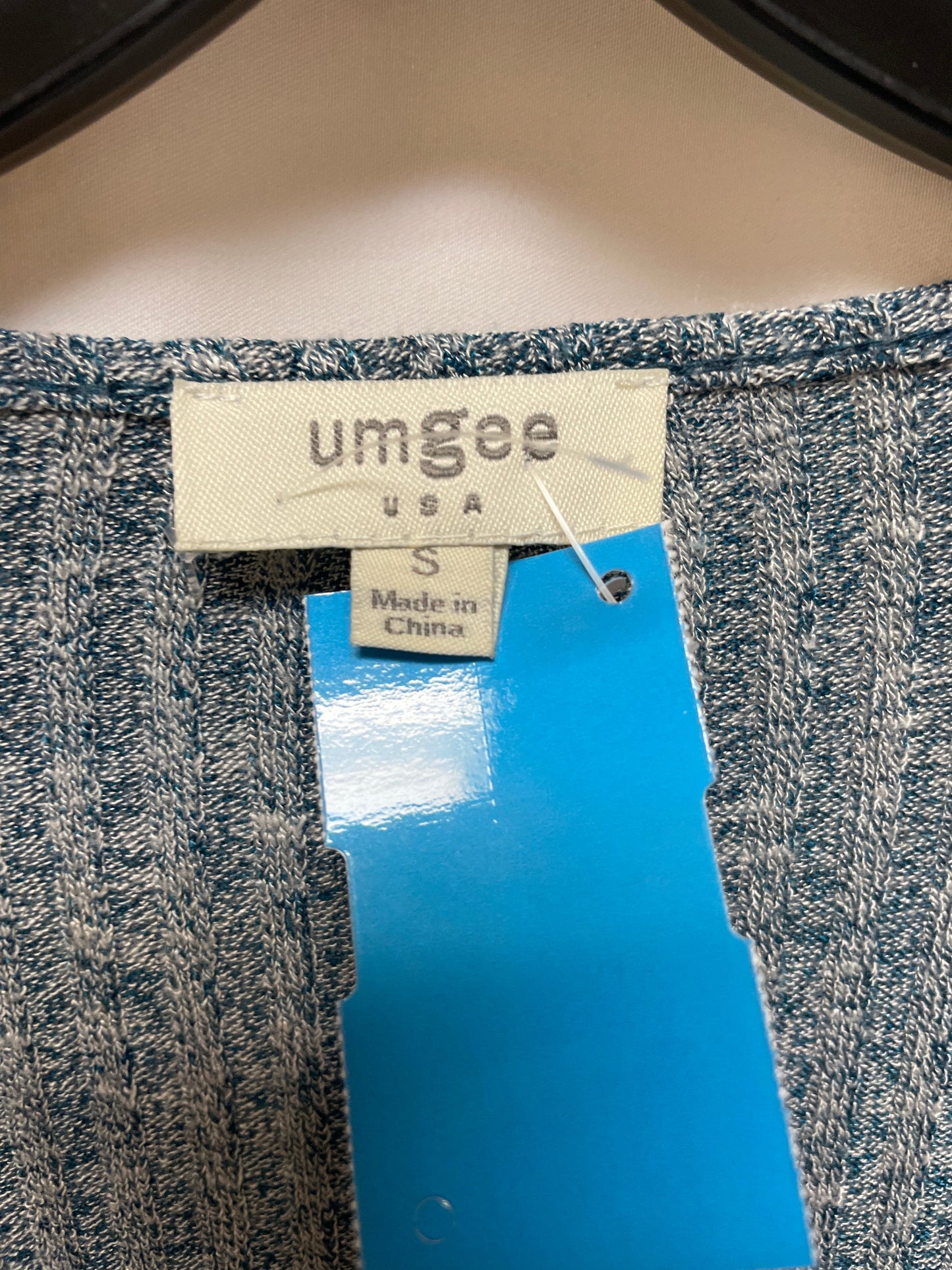 Top Short Sleeve By Umgee In Blue, Size: S