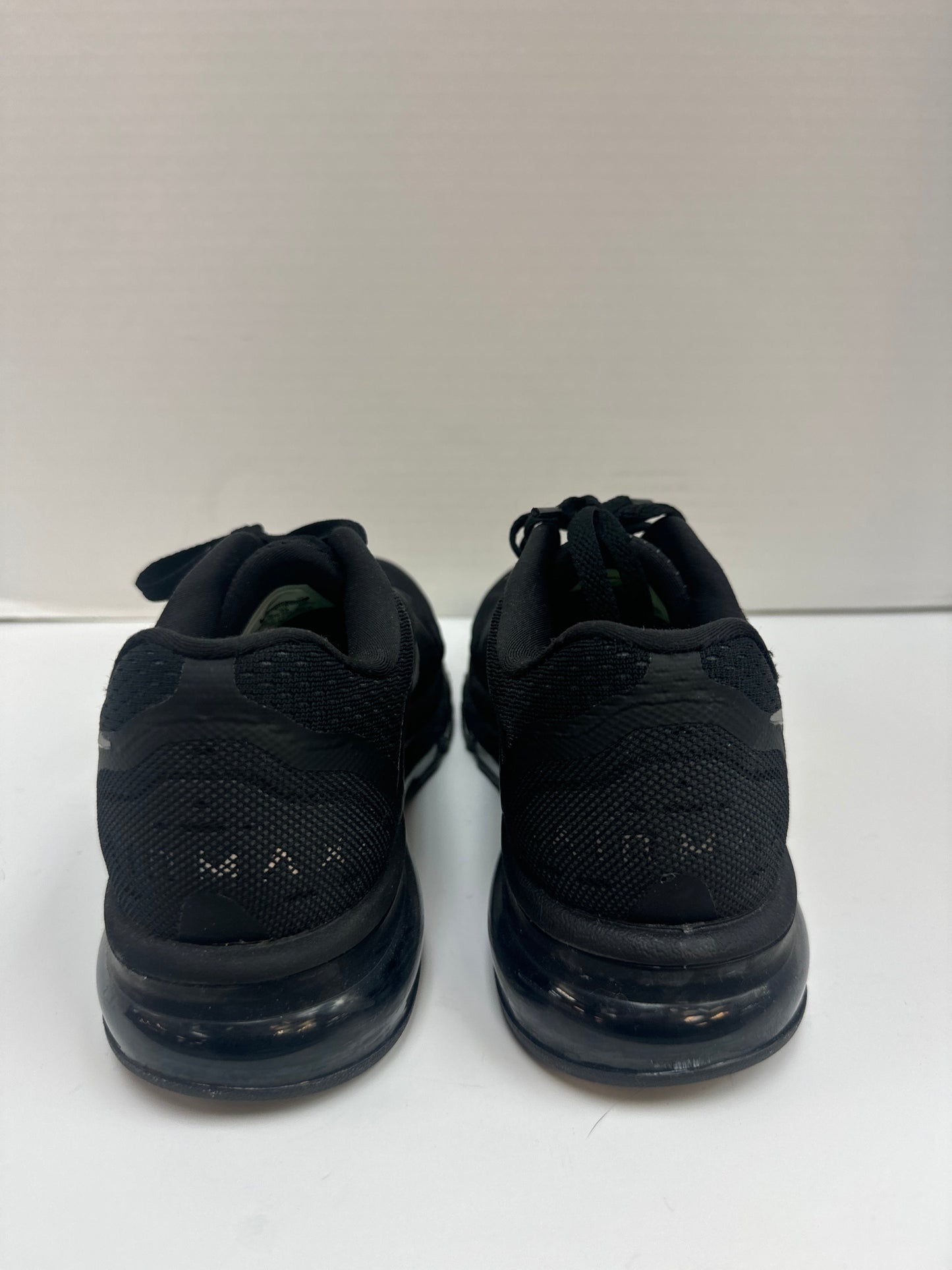 Shoes Athletic By Nike In Black, Size: 8